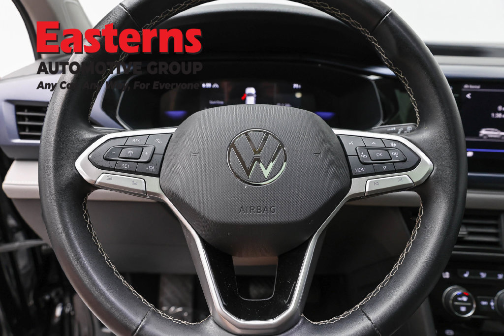 Used 2024 Volkswagen Taos SE AWD/4WD image 11