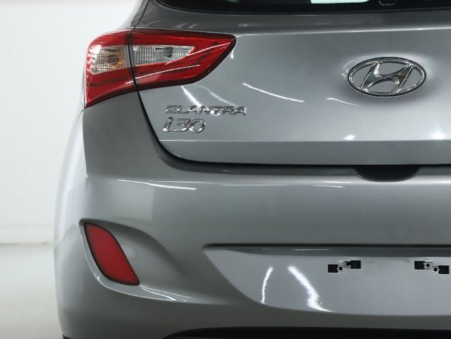 Used 2014 Hyundai Elantra GT w/ Option Group 02 image 43