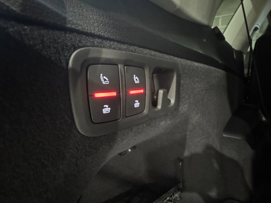 Used 2023 Audi Q7 2.0T Premium w/ Convenience Package image 42