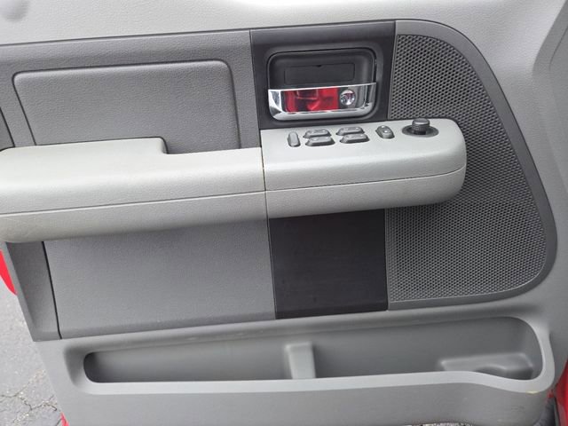 Used 2006 Ford F150 XLT image 29