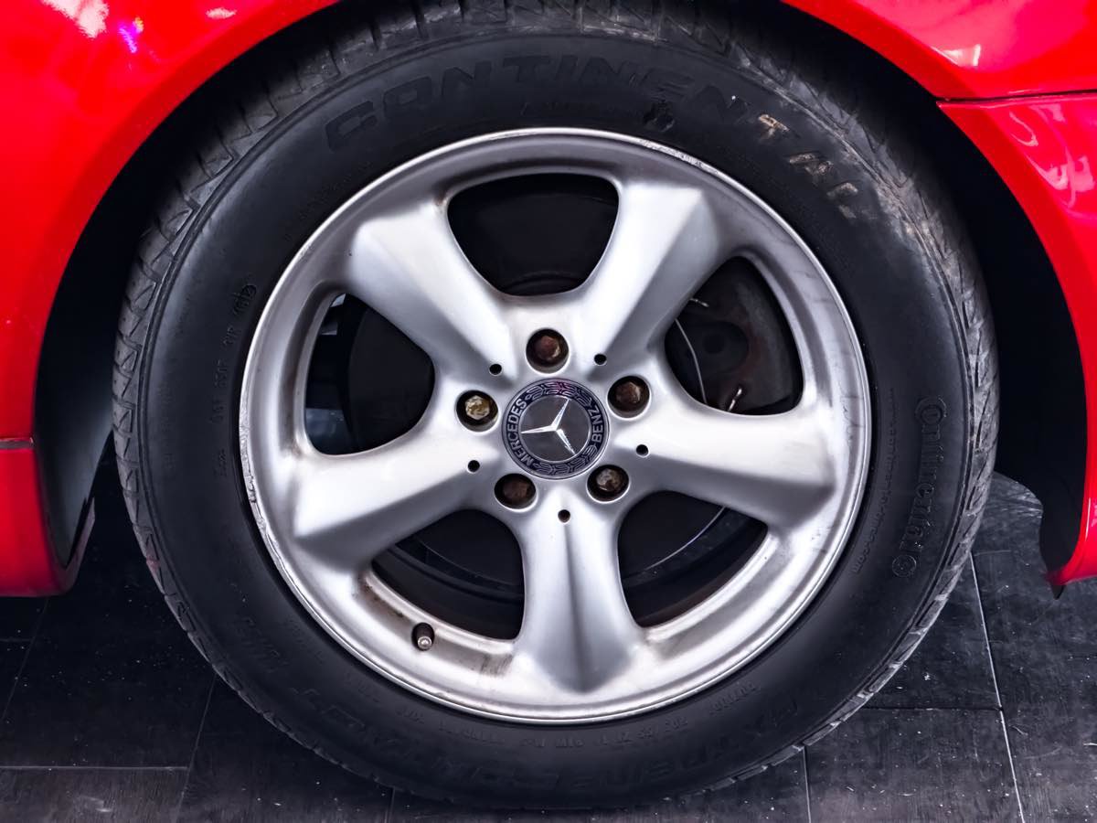 Used 2002 Mercedes-Benz SLK 320 image 25