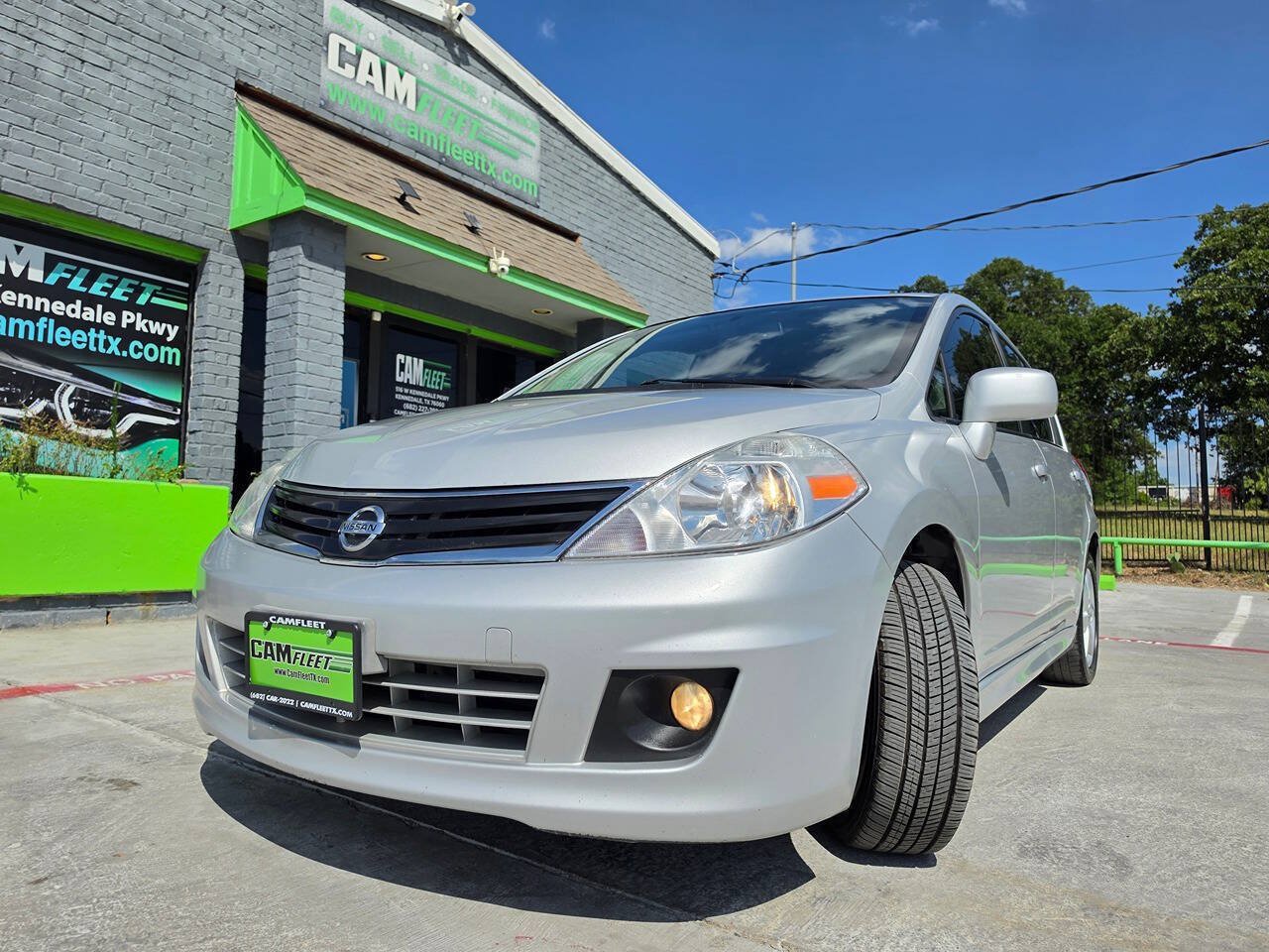 Used 2012 Nissan Versa Hatchback w/ SL Navigation Pkg FWD image 53
