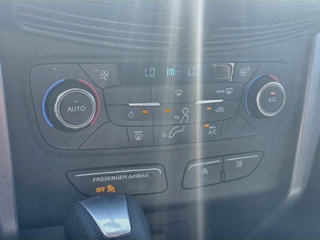 Used 2017 Ford Escape SE w/ Equipment Group 201A AWD/4WD image 20