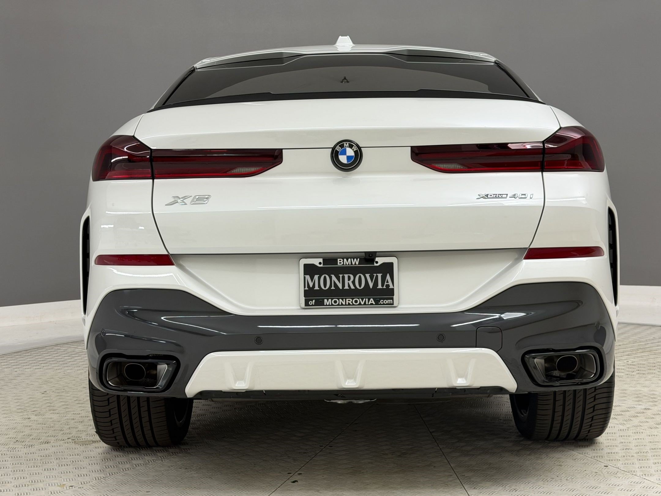 New 2027 BMW X6 xDrive40i w/ Premium Package AWD/4WD image 10