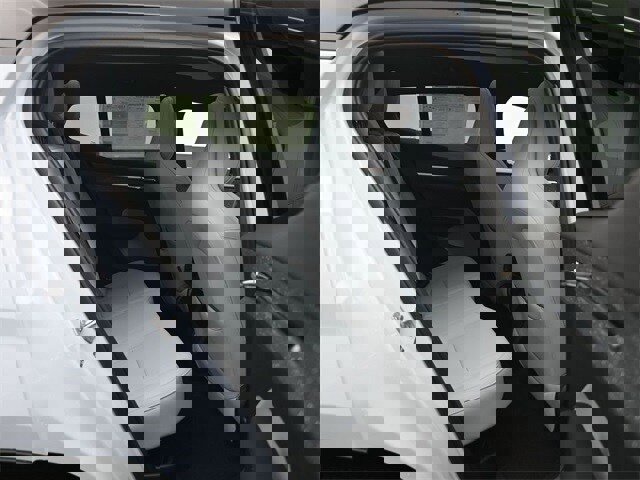 New 2025 Volvo EX30 Ultra w/ Climate Package image 23