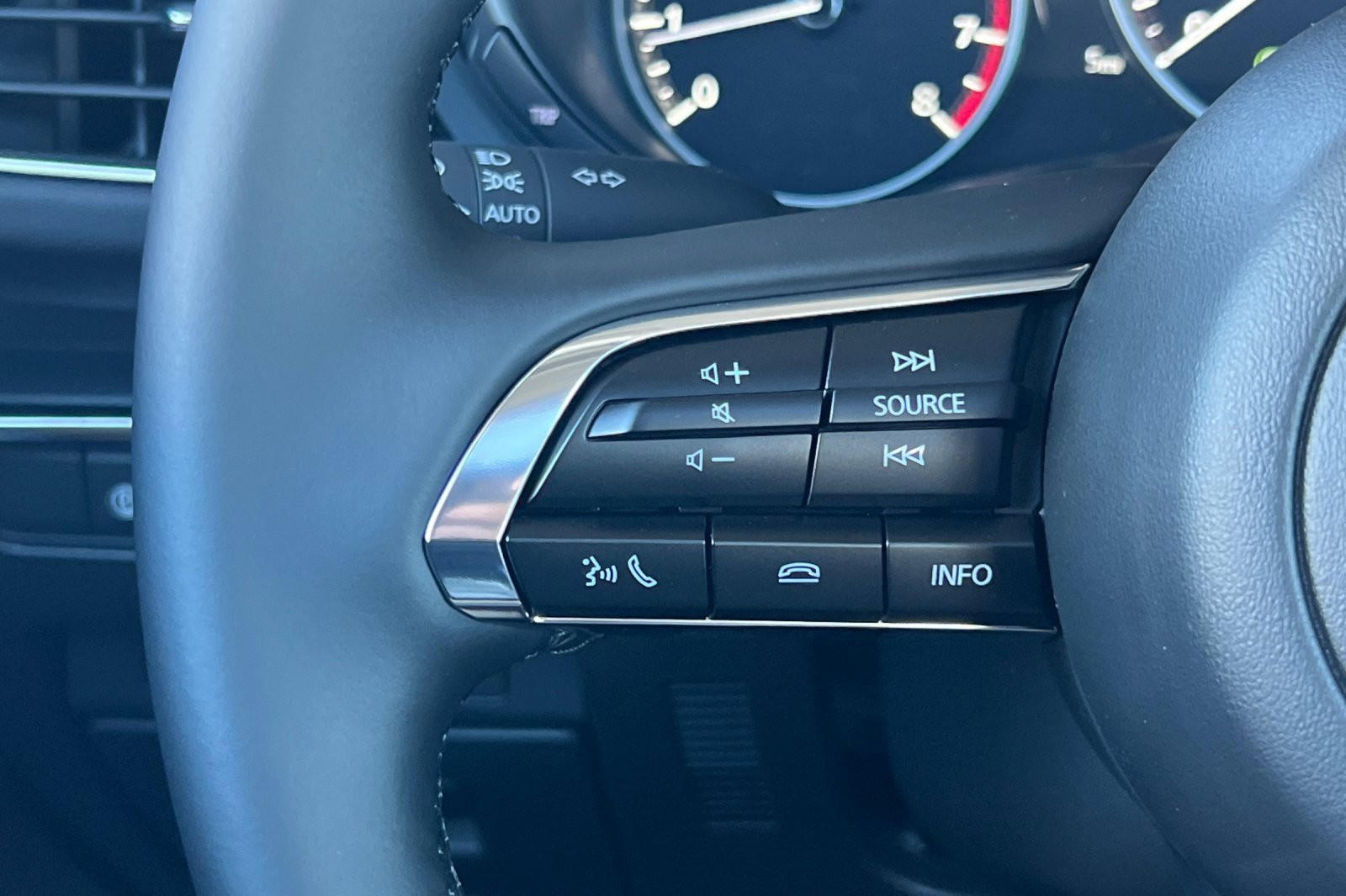 New 2026 MAZDA MAZDA3 Carbon image 24