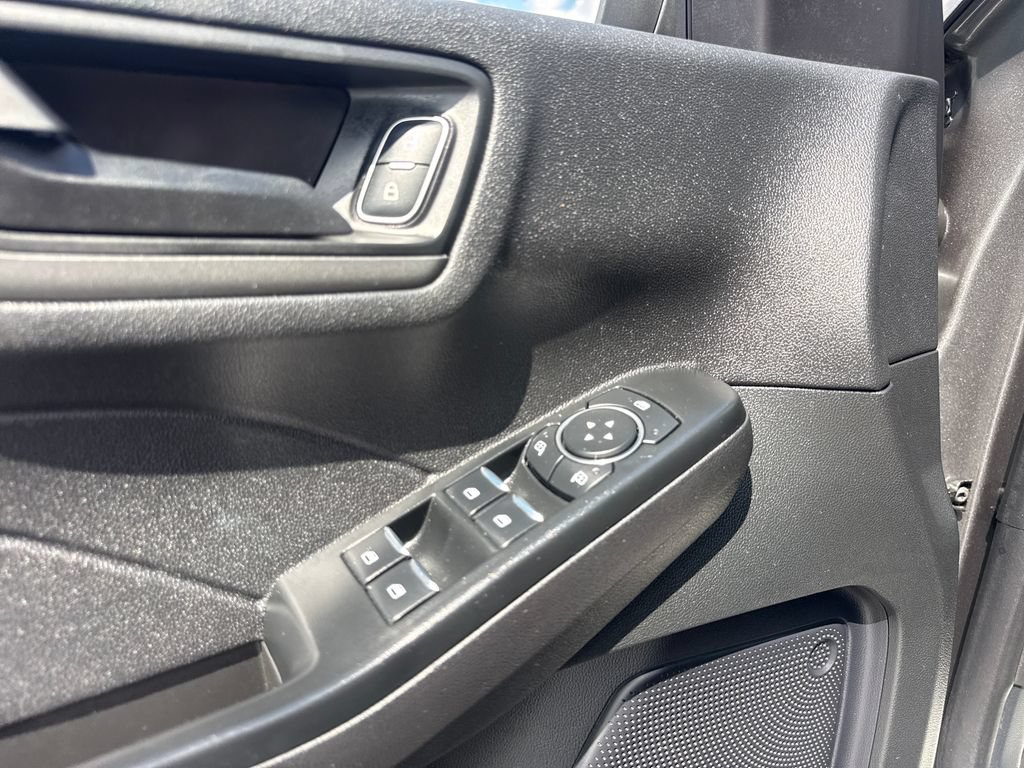 Used 2025 Ford Escape Active FWD image 22