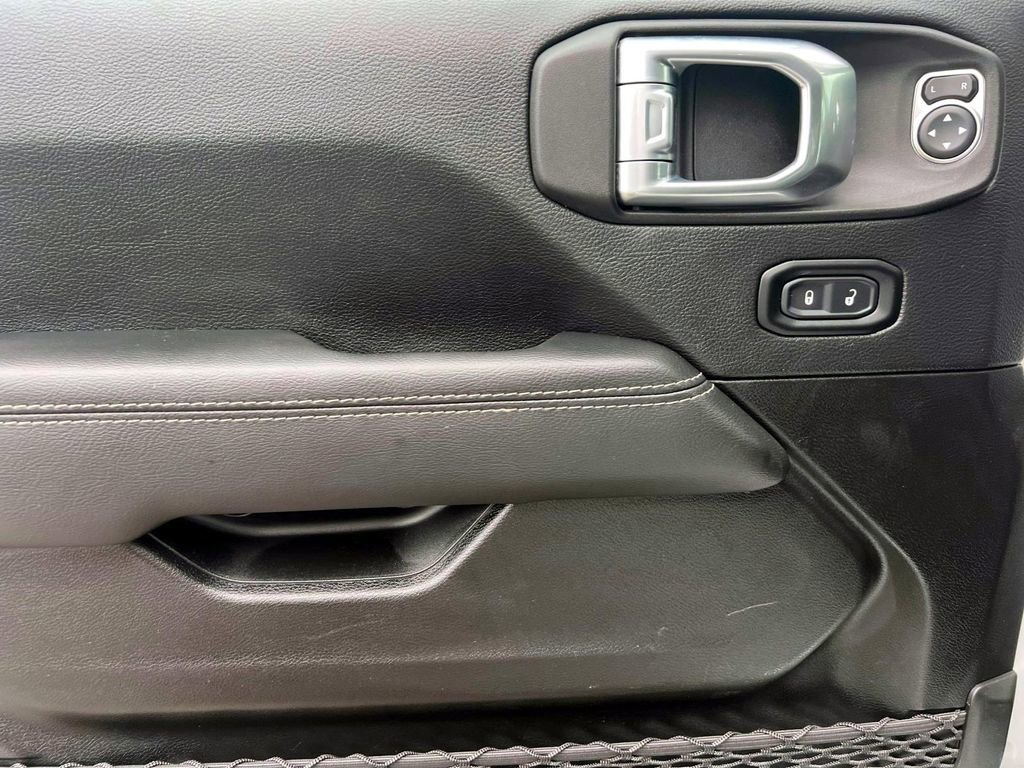 Used 2022 Jeep Wrangler Unlimited Sahara 4xe w/ Cold Weather Group image 15