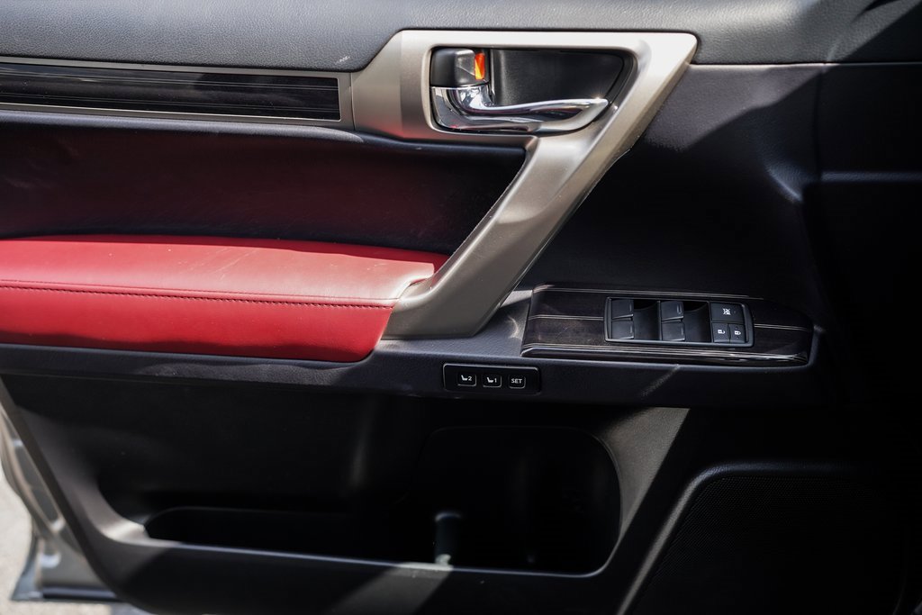 Used 2020 Lexus GX 460 Luxury image 39