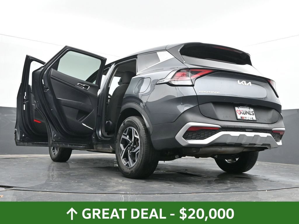 Used 2024 Kia Sportage LX image 70