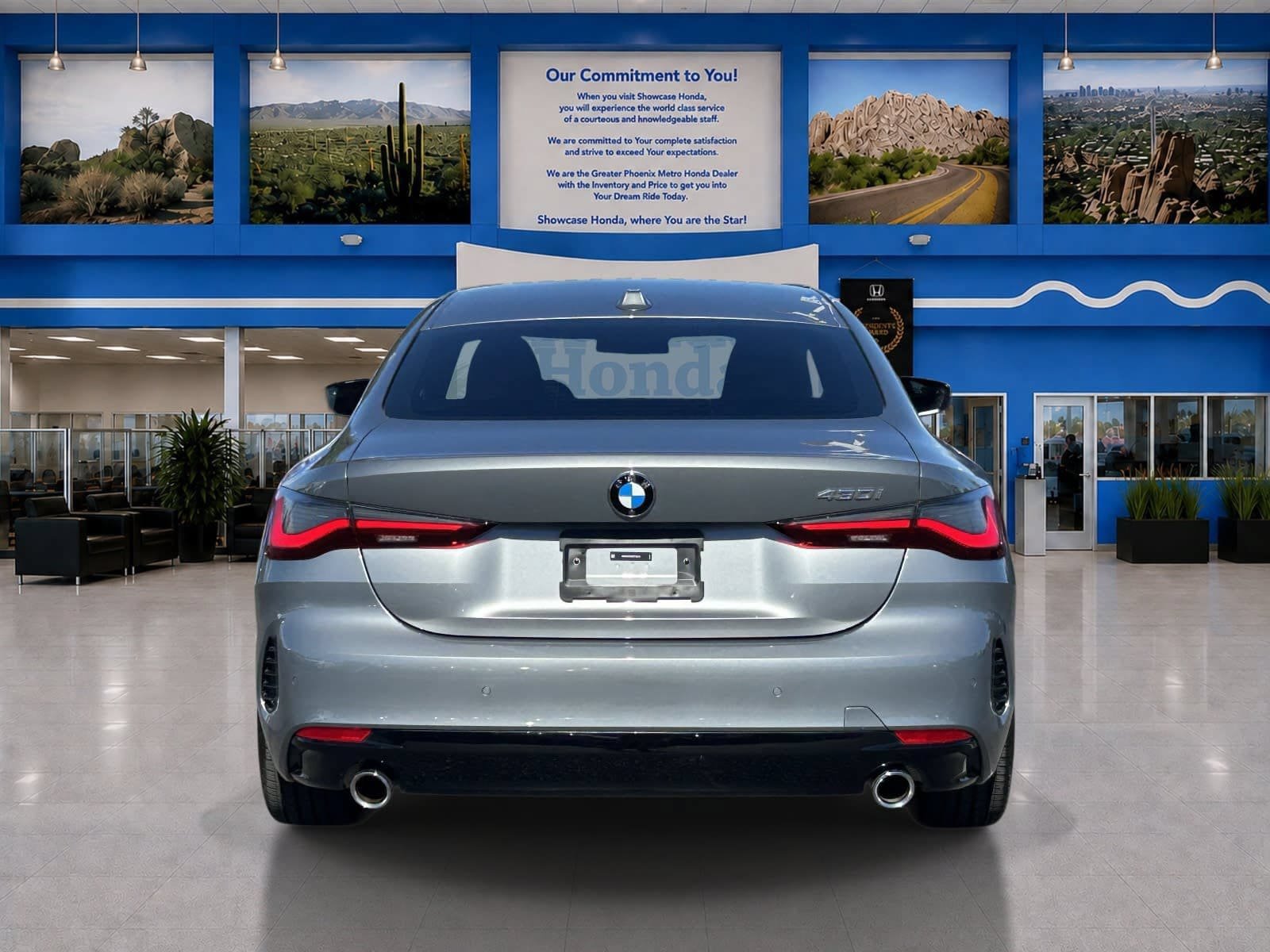 Used 2024 BMW 430i Coupe w/ Premium Package RWD image 9