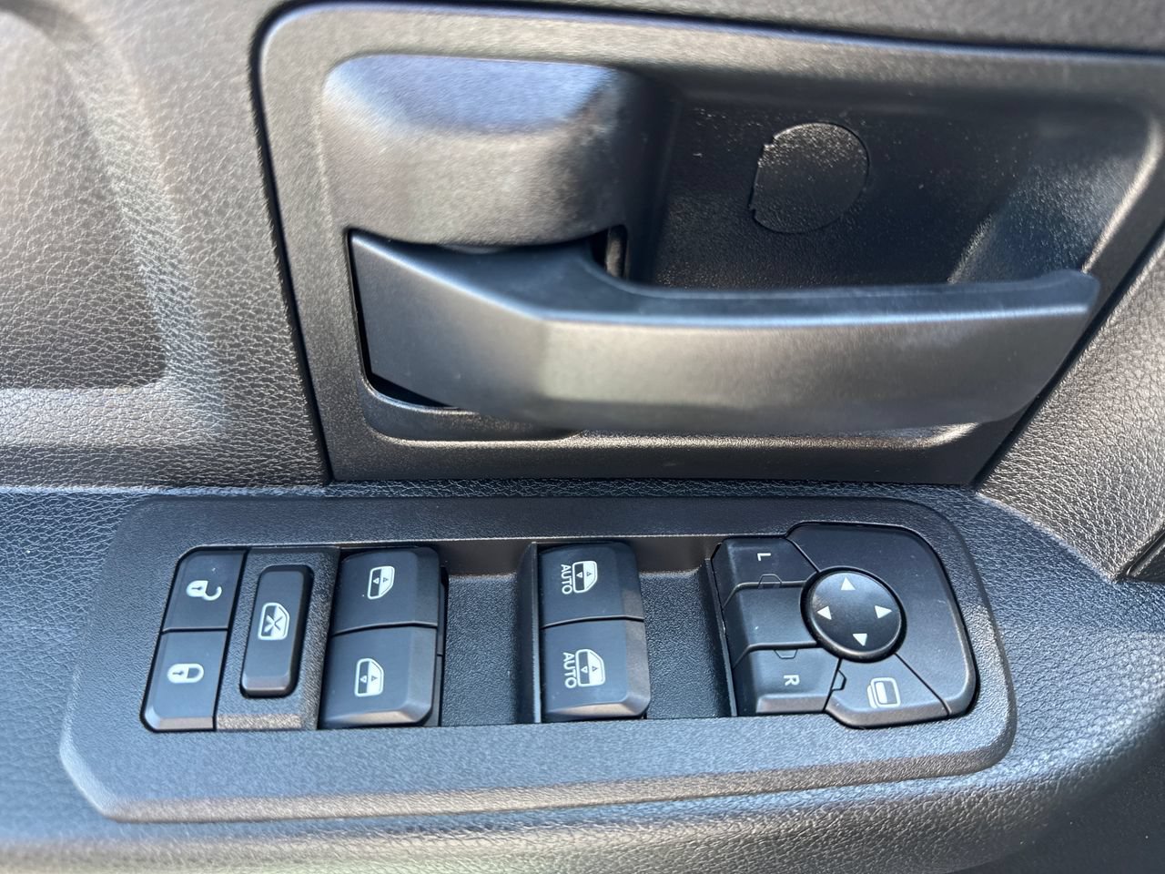 Used 2025 RAM 2500 Tradesman AWD/4WD image 16