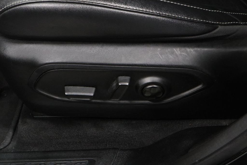 Used 2022 Jeep Grand Cherokee L Limited image 25