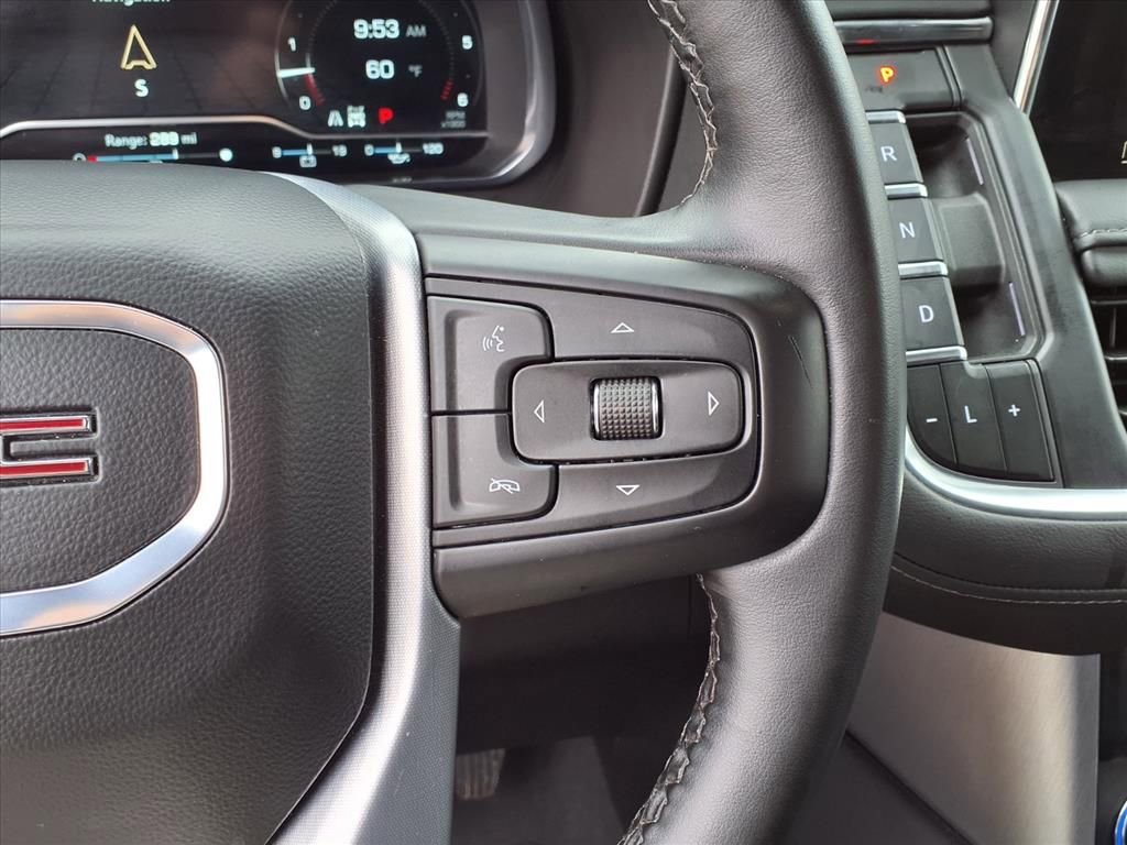 Used 2024 GMC Yukon XL SLE image 32