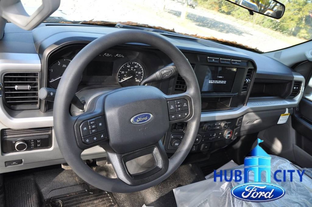 New 2024 Ford F450 XL image 4