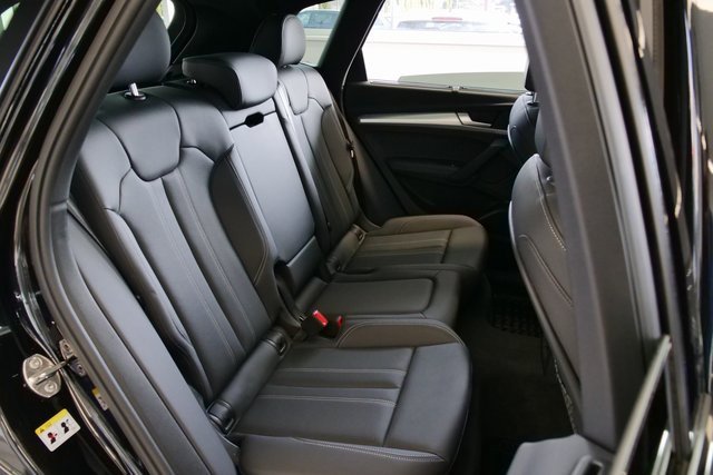 Certified 2025 Audi Q5 Prestige w/ Prestige Package image 15