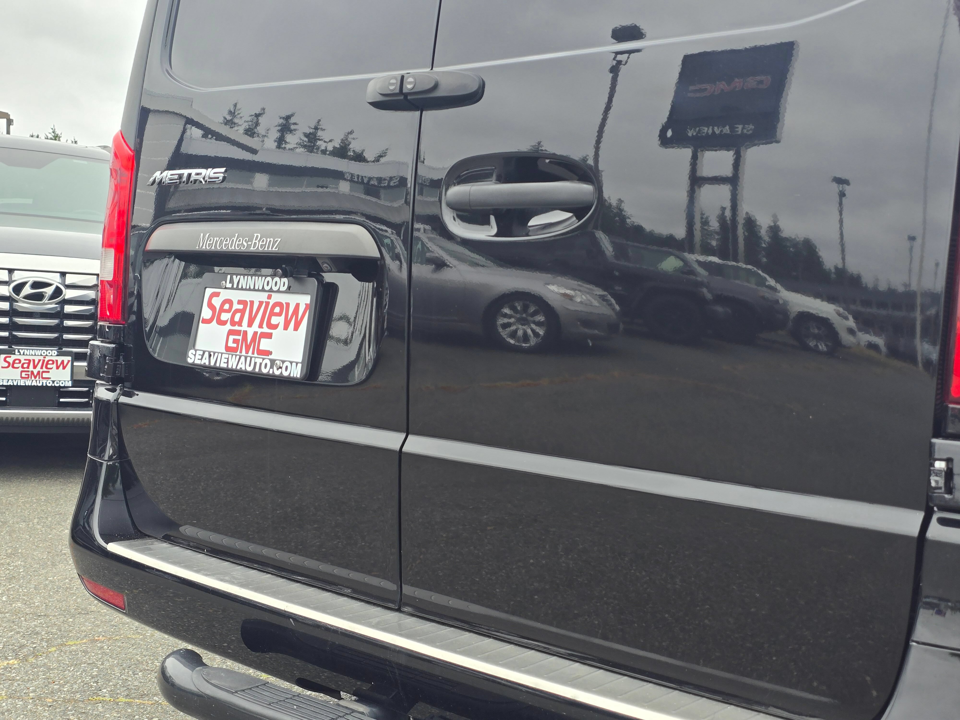 Used 2017 Mercedes-Benz Metris image 17