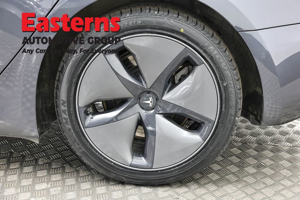 Used 2019 Tesla Model 3 Standard Range RWD image 30