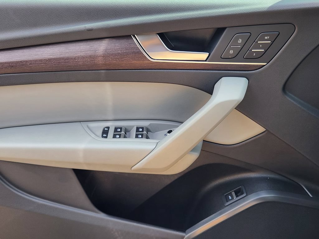 Certified 2022 Audi Q5 2.0T Premium AWD/4WD image 25