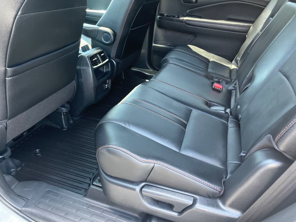 Used 2022 Honda Passport TrailSport image 12