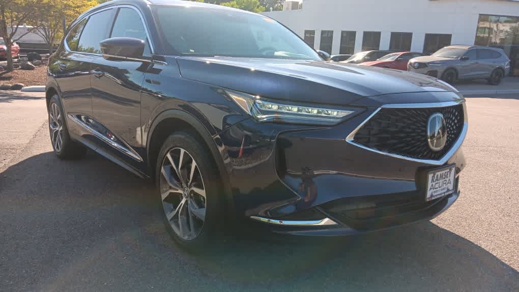 Used 2024 Acura MDX SH-AWD w/ Technology Package image 5