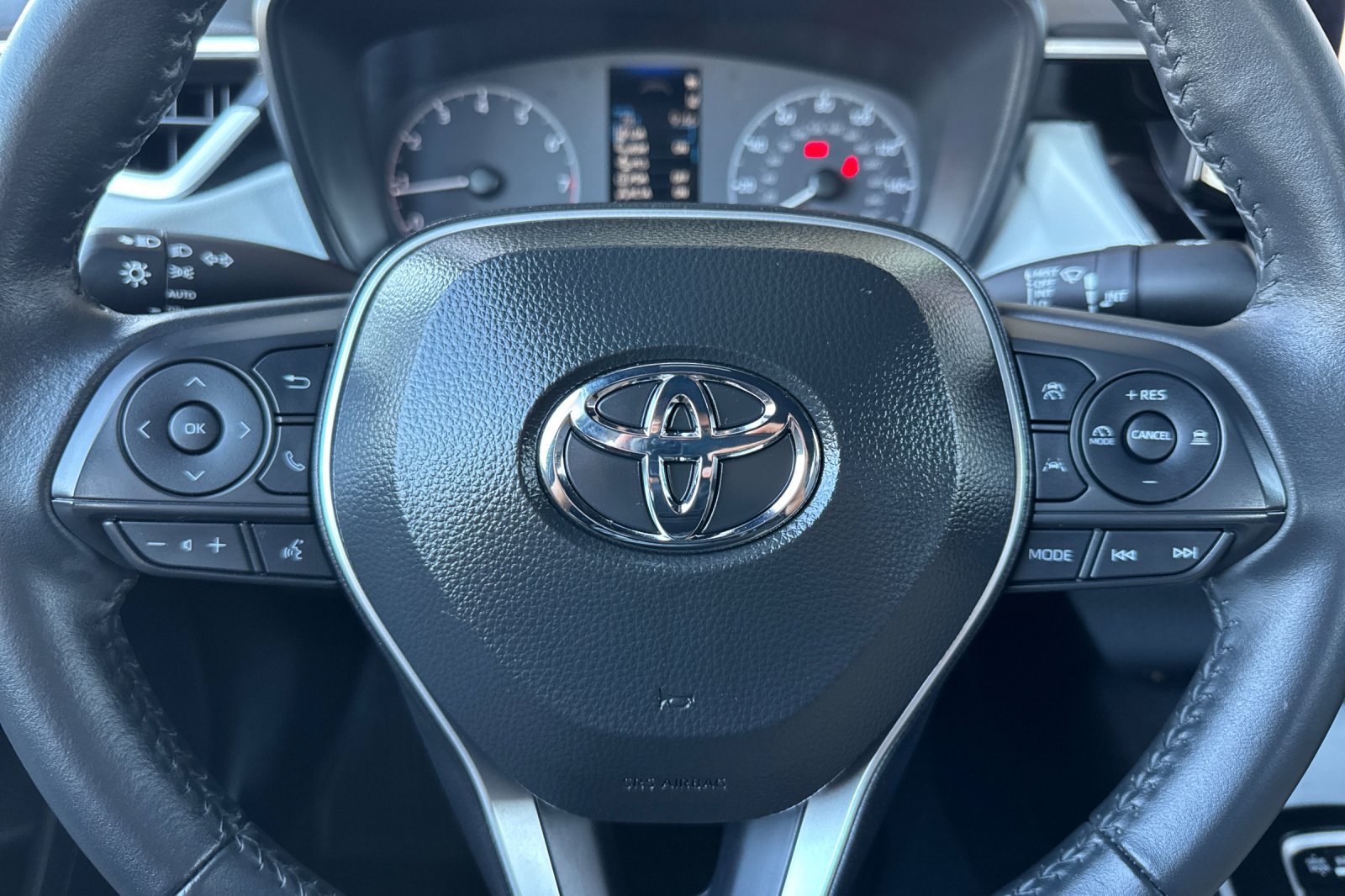 Certified 2025 Toyota Corolla SE FWD image 26