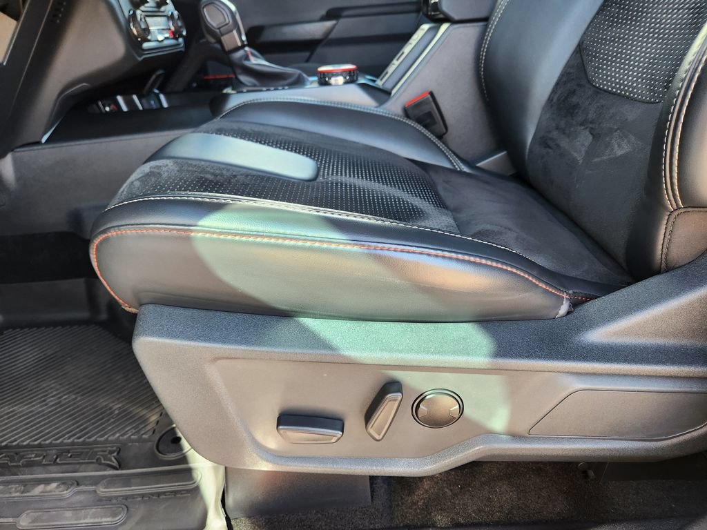 Used 2025 Ford Bronco Raptor AWD/4WD image 12
