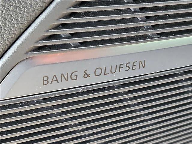 Used 2019 Audi Q8 Prestige image 27