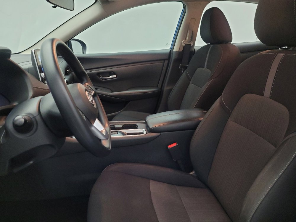 Used 2025 Nissan Sentra SV image 17