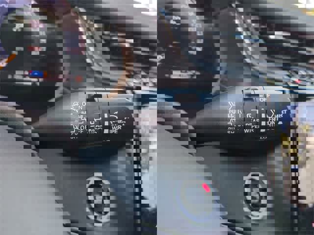 New 2025 Jeep Grand Cherokee L Altitude image 27