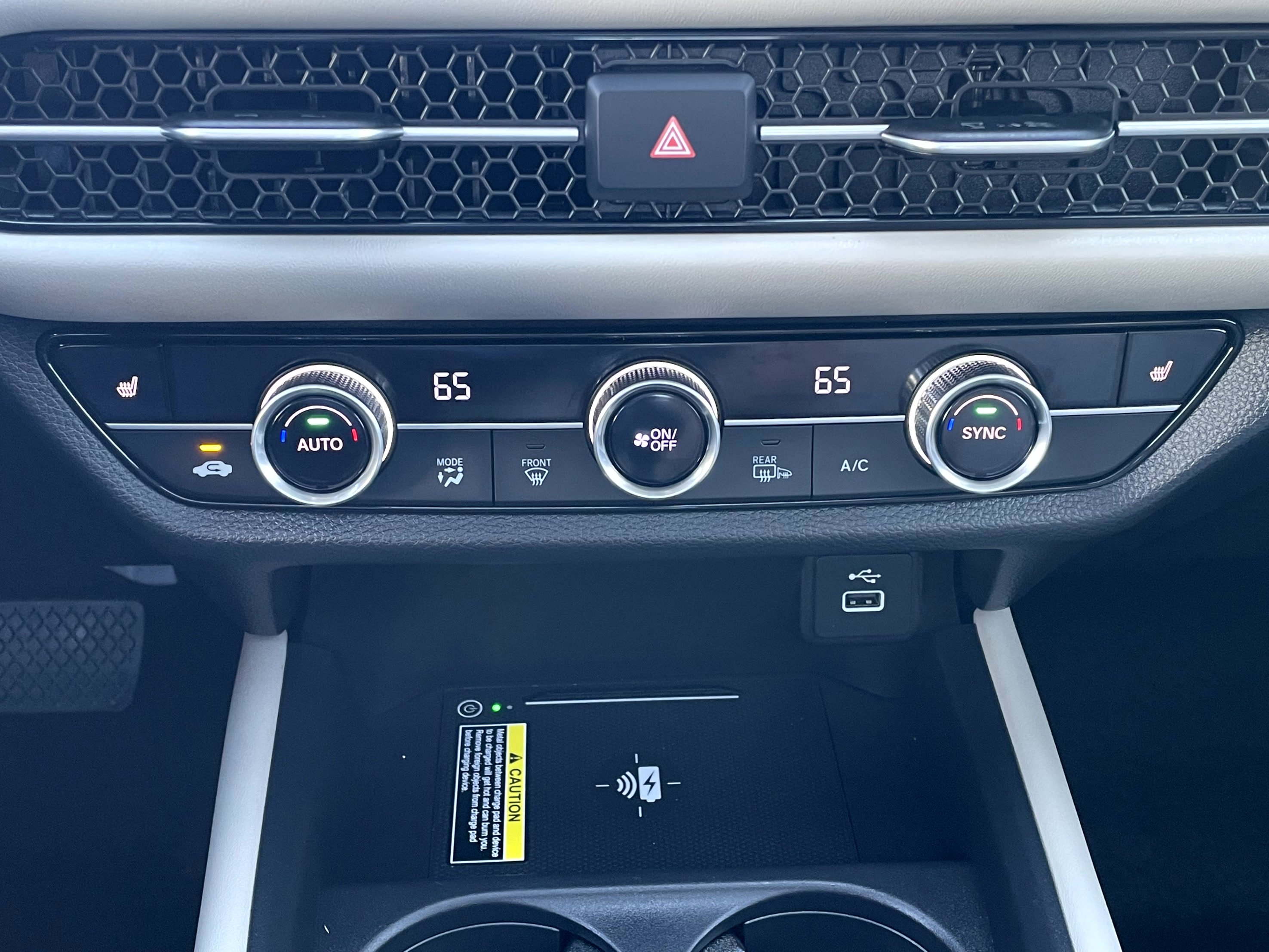 Certified 2025 Honda HR-V EX-L image 17