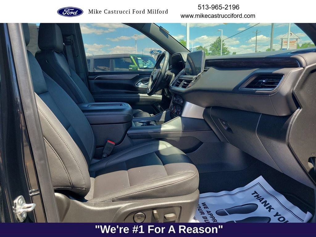Used 2024 Chevrolet Suburban Z71 w/ Luxury Package AWD/4WD image 29