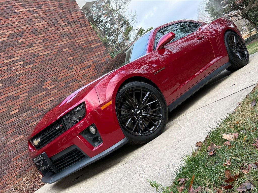 Used 2012 Chevrolet Camaro ZL1 image 3
