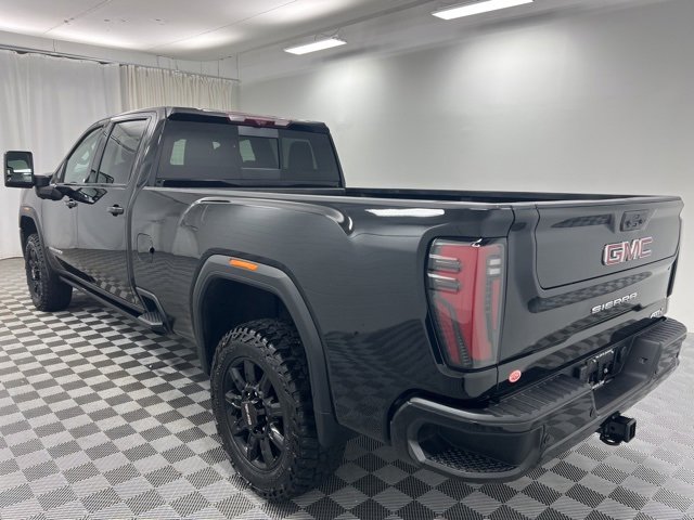 Used 2024 GMC Sierra 3500 AT4 w/ AT4 Premium Plus Package image 6