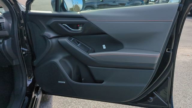 Used 2025 Subaru Crosstrek 2.5i Limited image 41