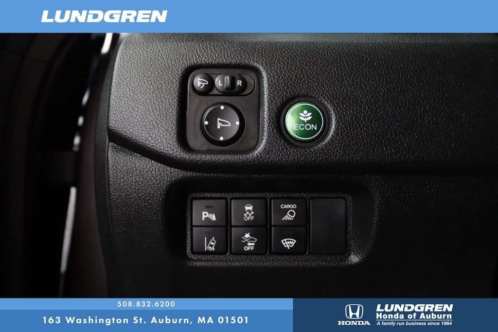 Used 2025 Honda Ridgeline TrailSport image 32