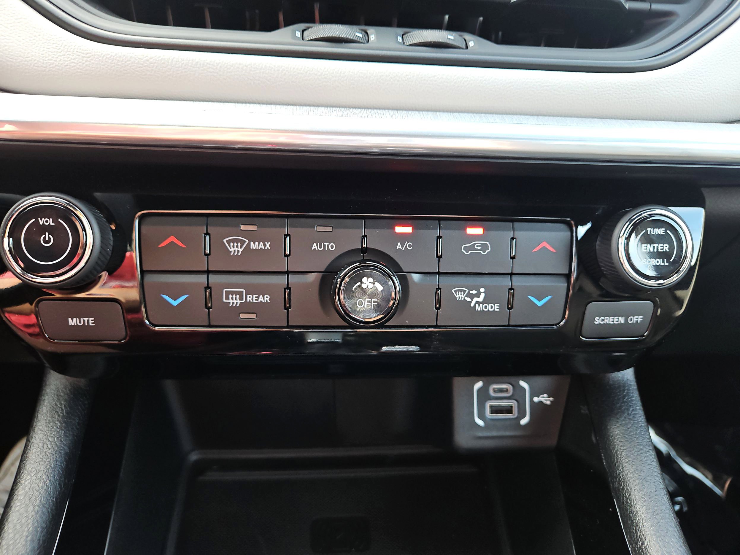 New 2024 Jeep Compass Limited w/ Elite Group image 47