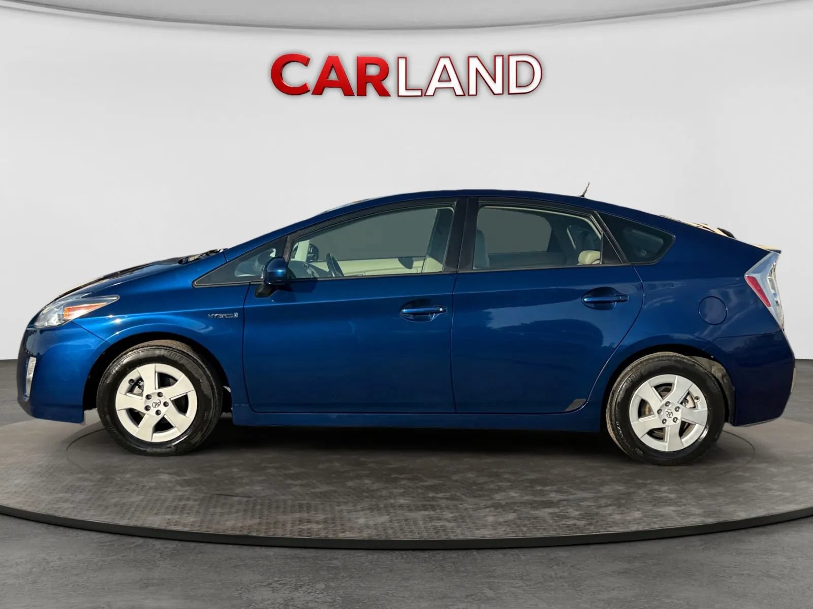 Used 2010 Toyota Prius FWD image 2