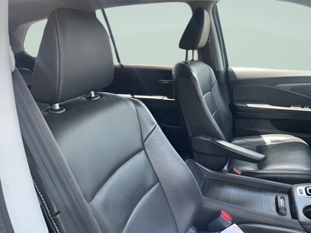 Certified 2017 Honda Pilot EX-L image 8