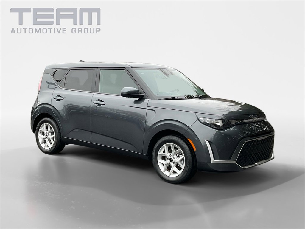 Used 2024 Kia Soul LX w/ Option Group 015 image 1