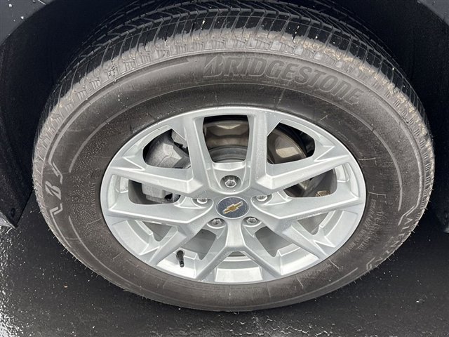 Certified 2024 Chevrolet Equinox LT w/ LPO, Floor Liner Package image 31