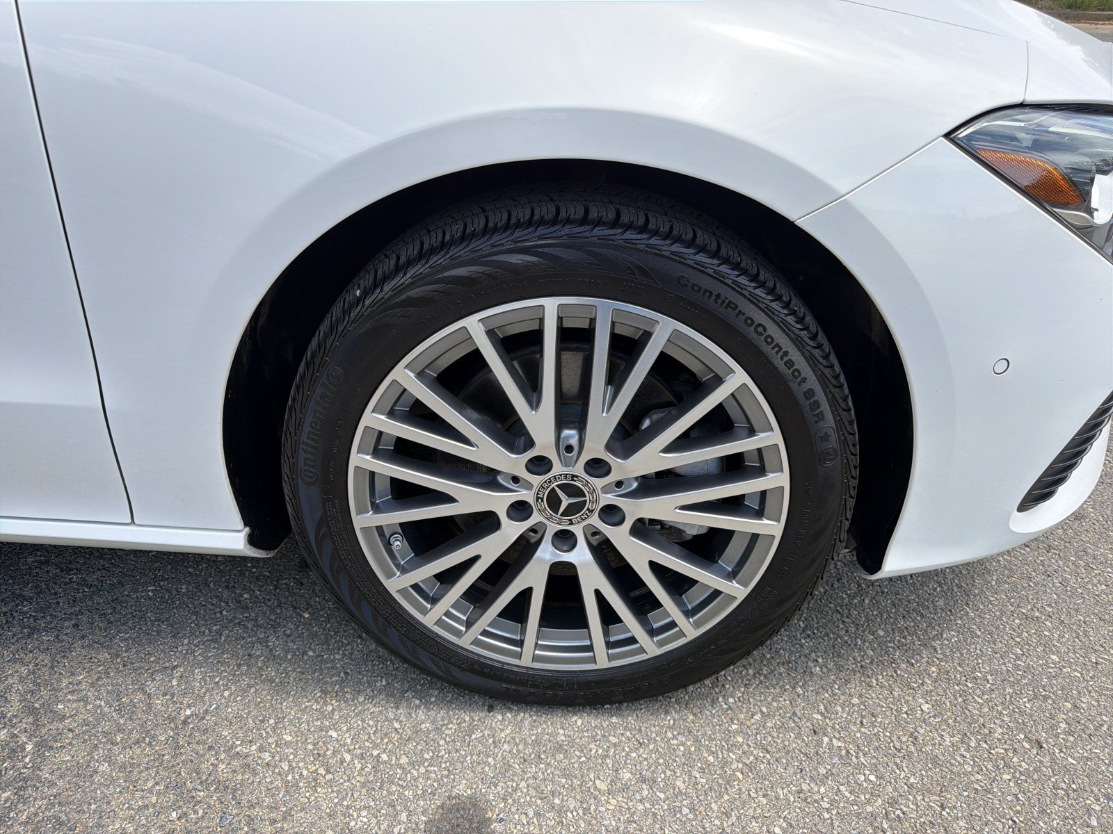 Used 2025 Mercedes-Benz CLA 250 image 12
