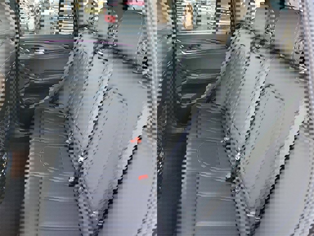 Used 2024 BMW X3 sDrive30i image 13