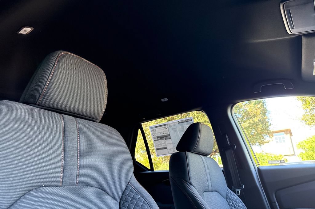 New 2026 Honda Pilot Sport image 18