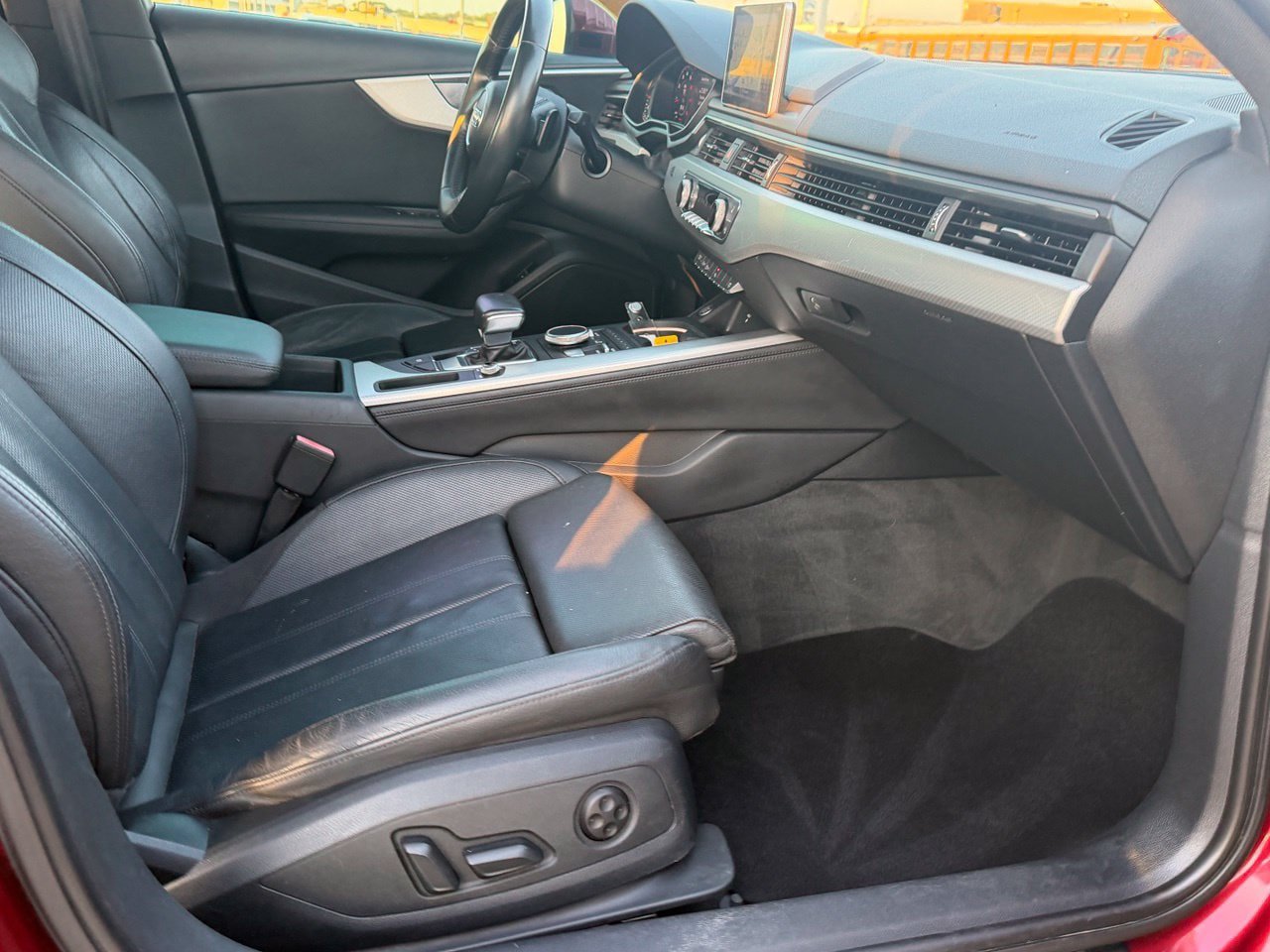 Used 2019 Audi A4 2.0T Premium Plus FWD image 33
