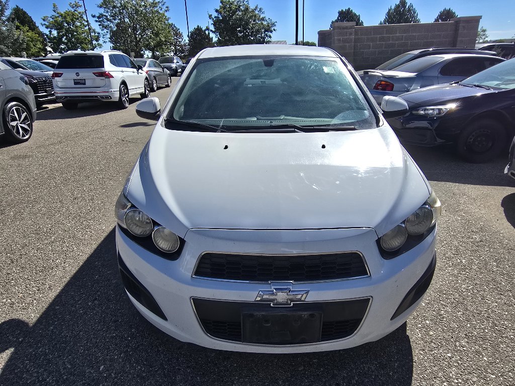 Used 2014 Chevrolet Sonic LT FWD image 9
