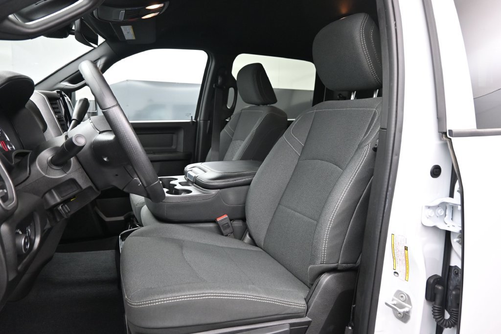 Used 2025 RAM 2500 Tradesman AWD/4WD image 2