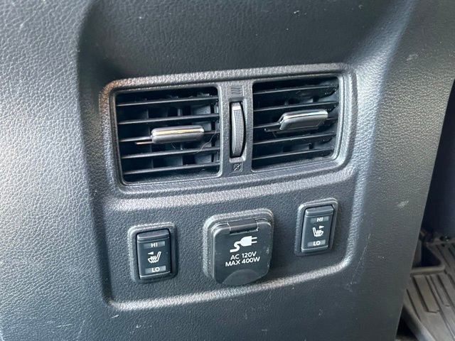 Used 2018 Nissan Titan Platinum Reserve w/ Platinum Utility Package AWD/4WD image 20