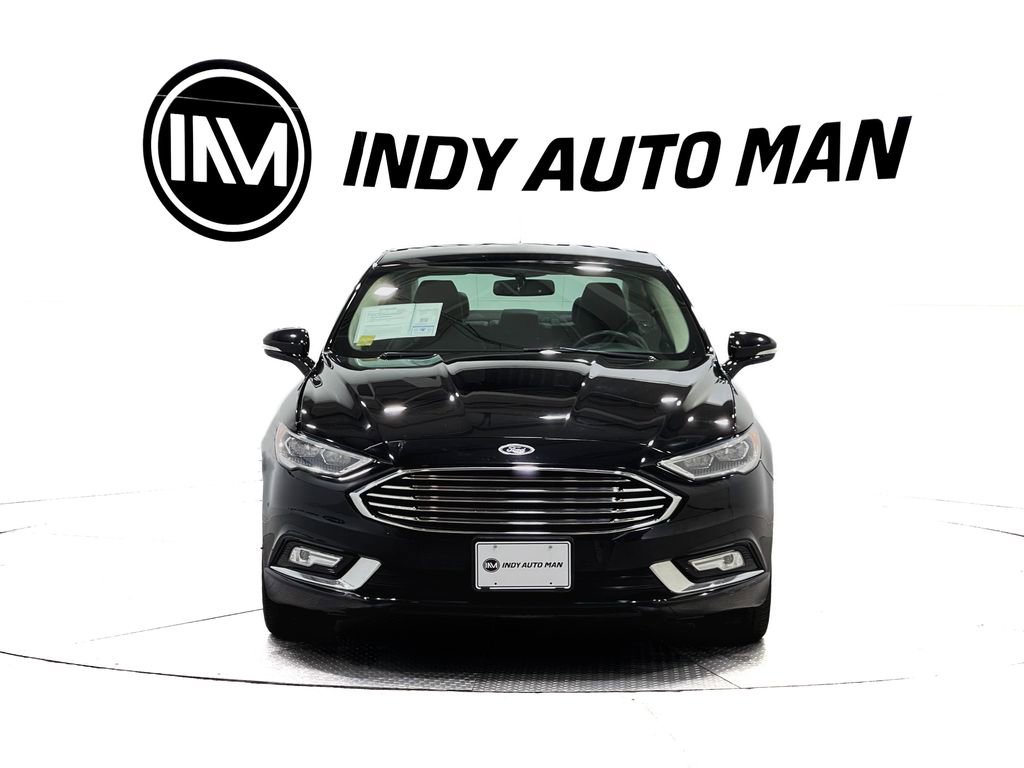 Used 2017 Ford Fusion SE w/ Fusion SE Technology Package image 9