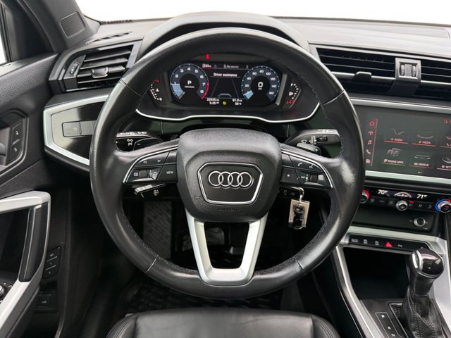 Used 2022 Audi Q3 2.0T Premium AWD/4WD image 14